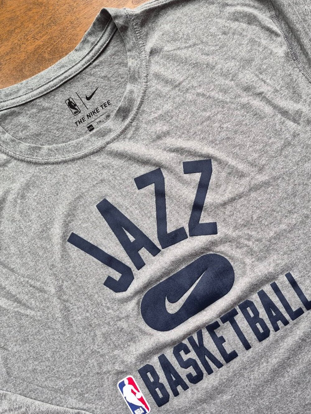 Utah Jazz Shirt Mens XXL Heathered Gray Performance NBA Long Sleeve Nike